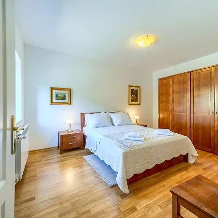 Villa Your Ideal Haven For Serene Relaxation Roglic Near Baska Voda Zagvozd