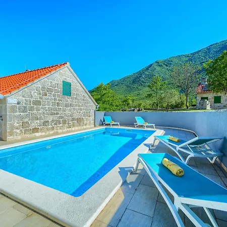 ヴィラ Roglic - Pool, Tennis & Pets Welcome I Makarska Riviera Zagvozd